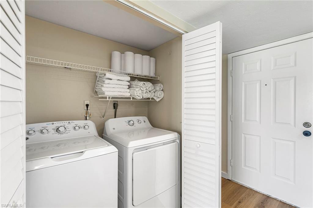 SANDS OF MARCO - Residential