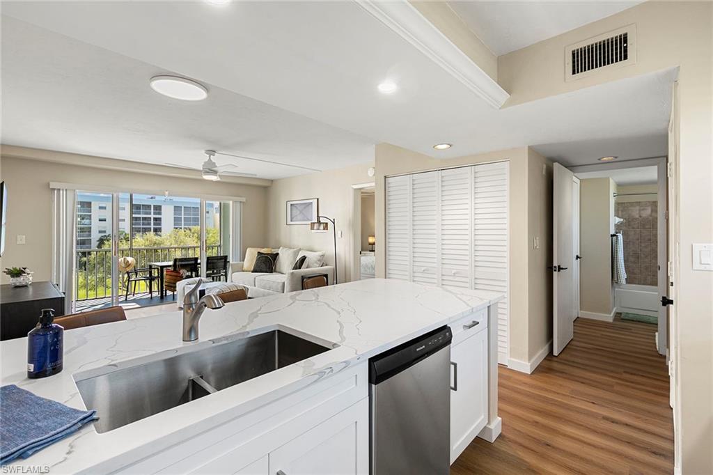 SANDS OF MARCO - Residential