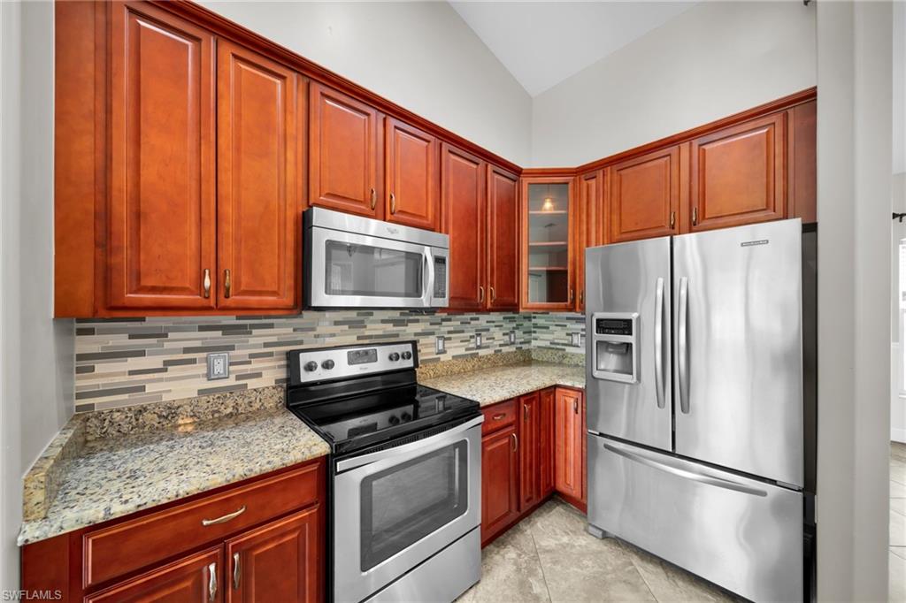 CAPE CORAL - Residential Lease