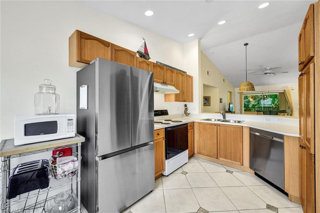 PINE HAVEN CONDO - Residential