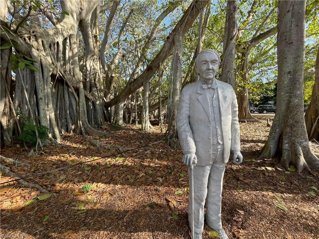 PINE HAVEN CONDO - Residential