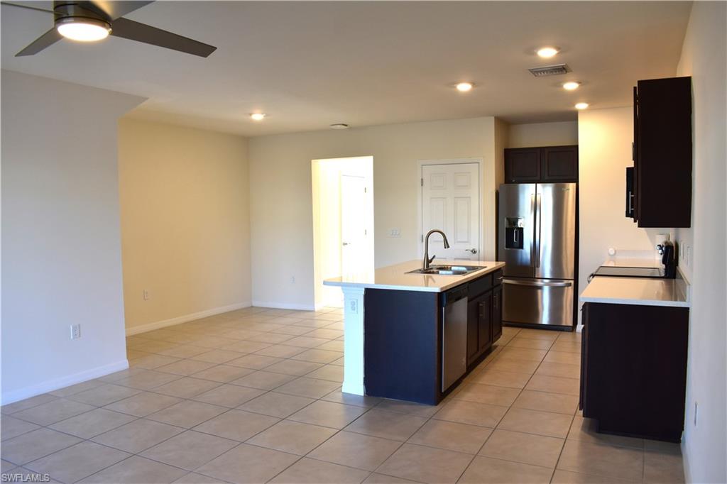 MEADOWOOD - Residential Lease