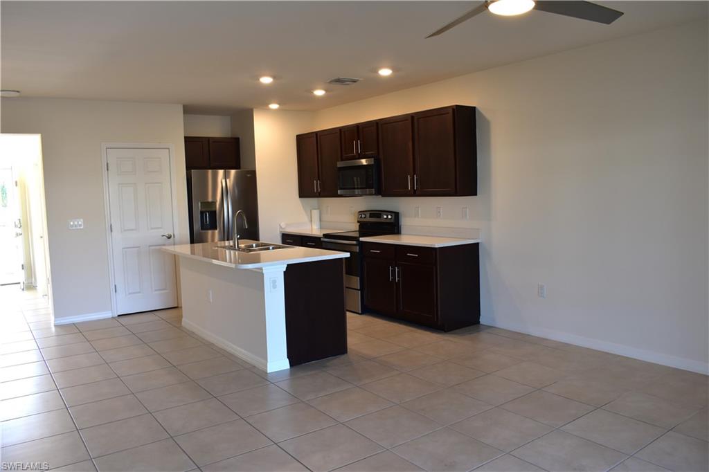 MEADOWOOD - Residential Lease