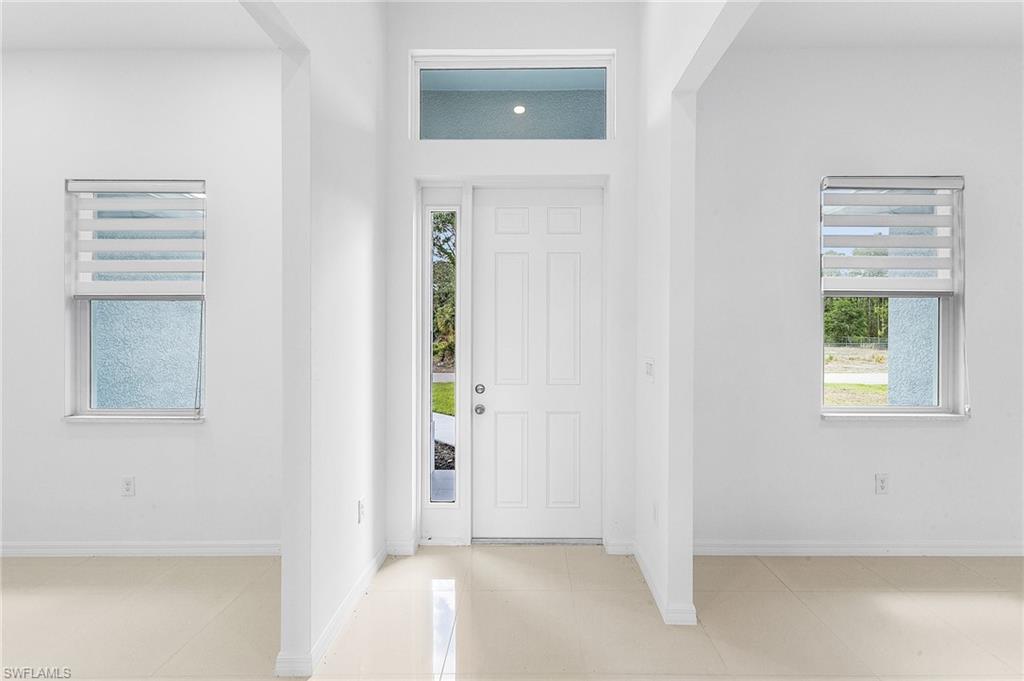 EAST RICHMOND - Residential Lease