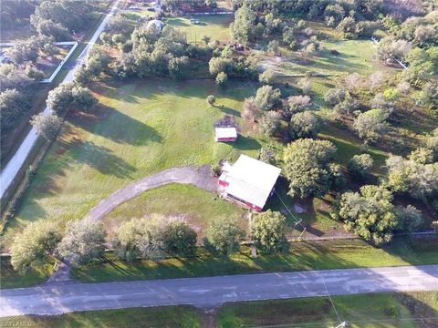 A home in CLEWISTON