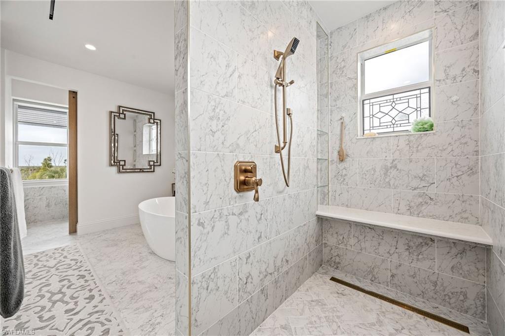 TIDEWATER ISLAND - Residential