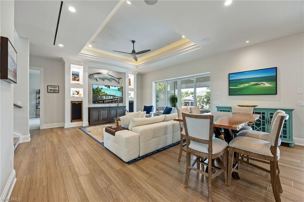 TIDEWATER ISLAND - Residential