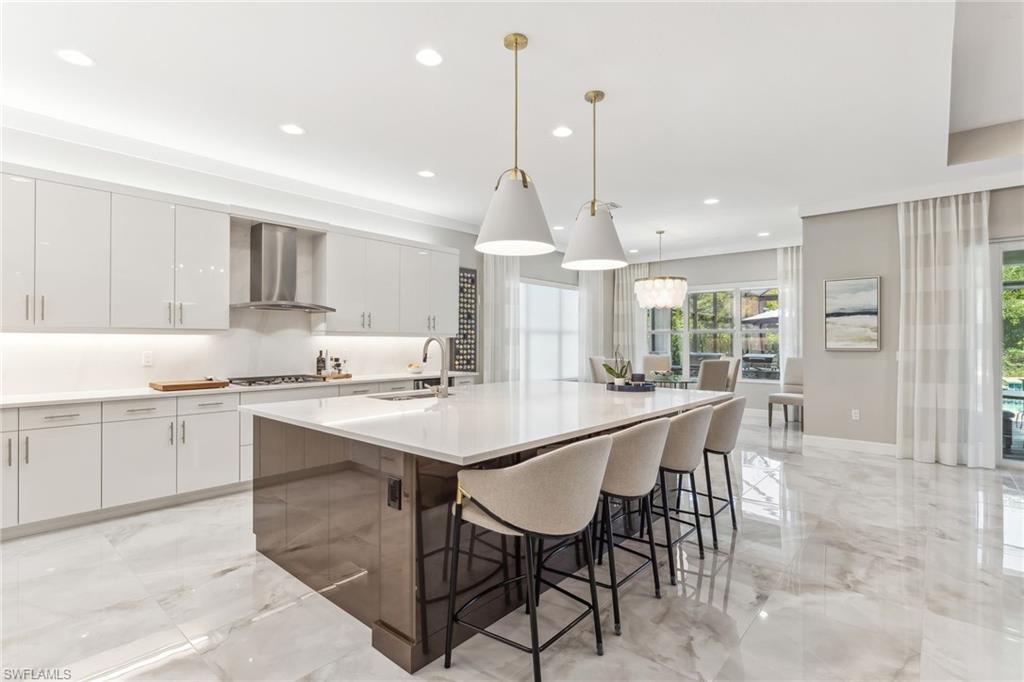 VALENCIA TRAILS - Residential