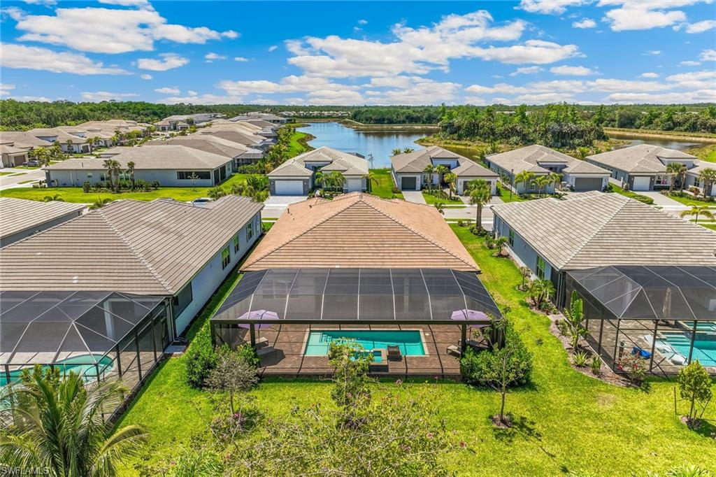 VALENCIA TRAILS - Residential