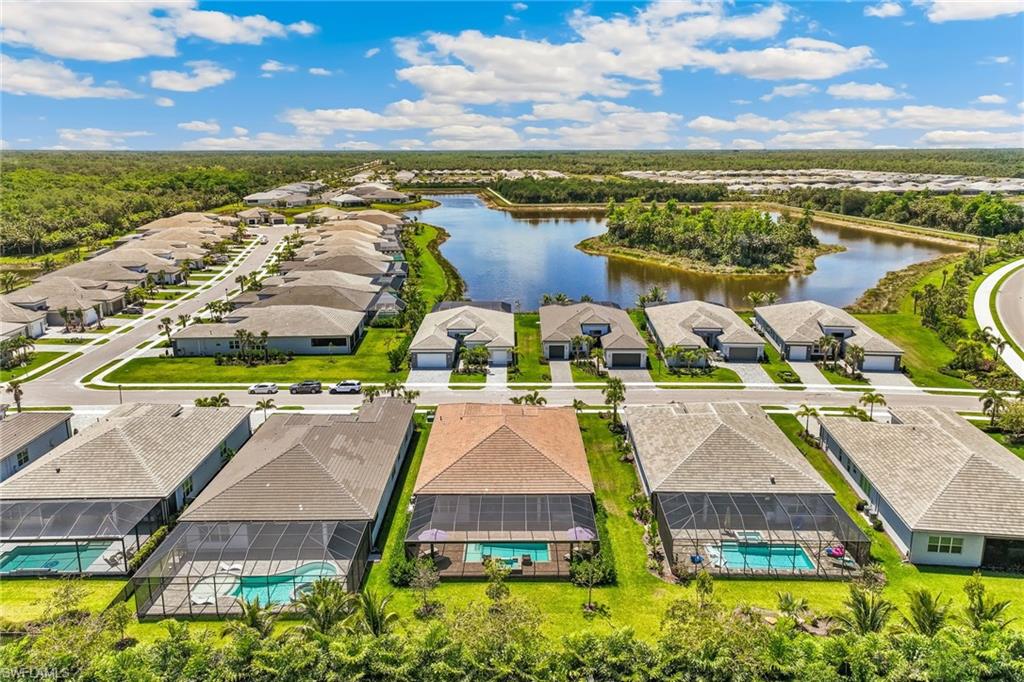 VALENCIA TRAILS - Residential