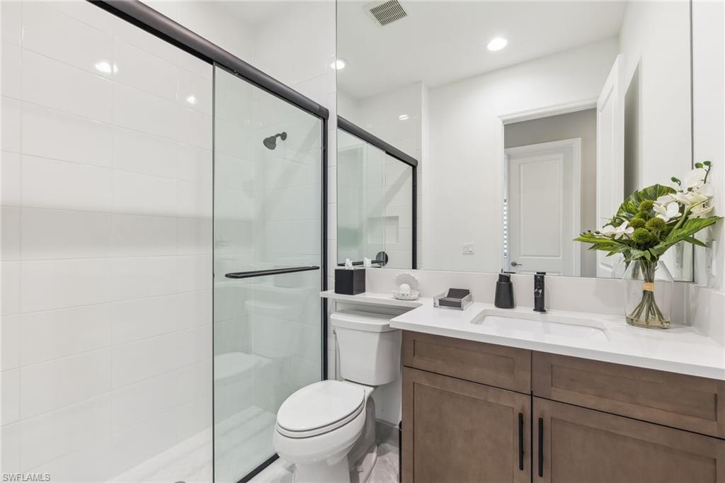 VALENCIA TRAILS - Residential