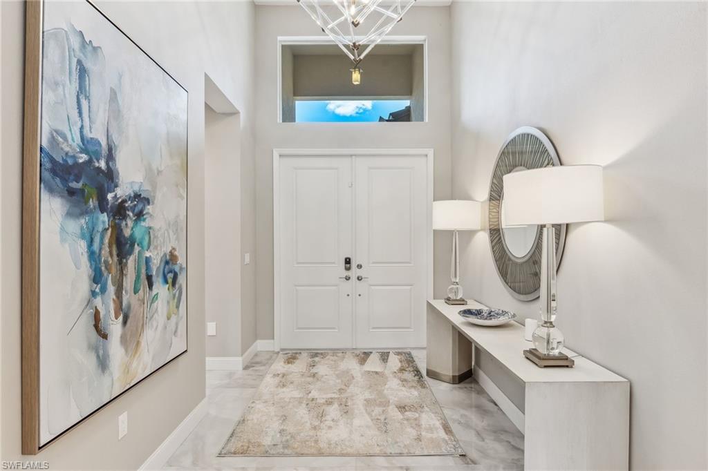 VALENCIA TRAILS - Residential