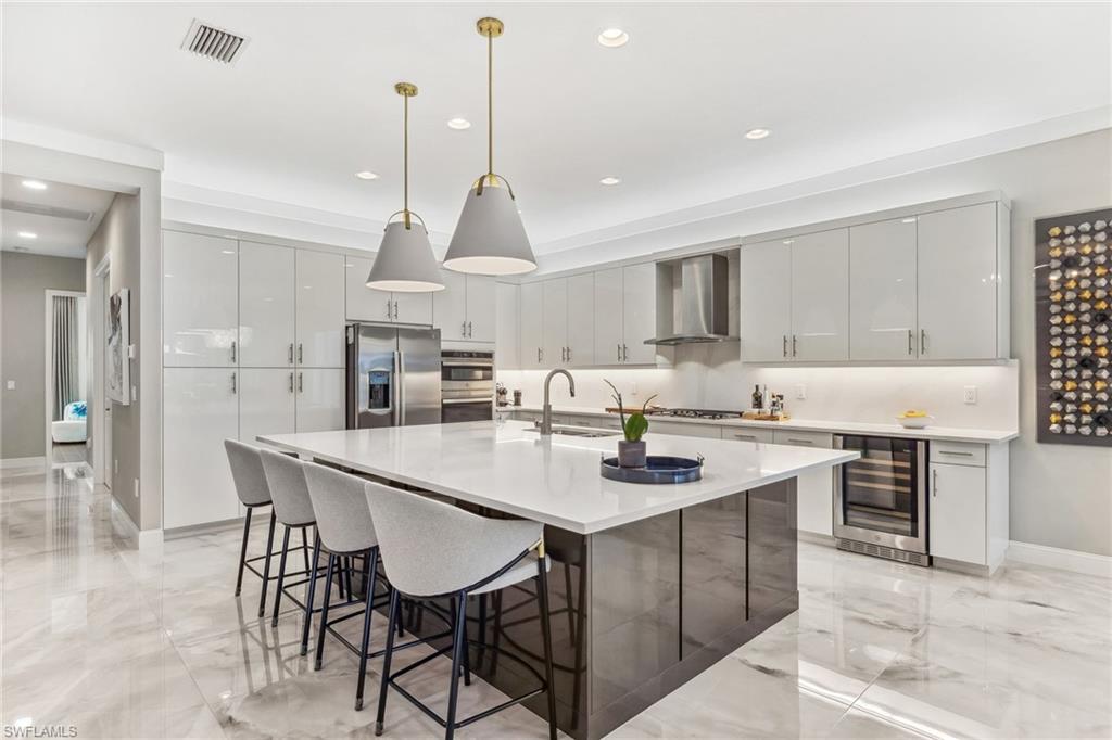 VALENCIA TRAILS - Residential