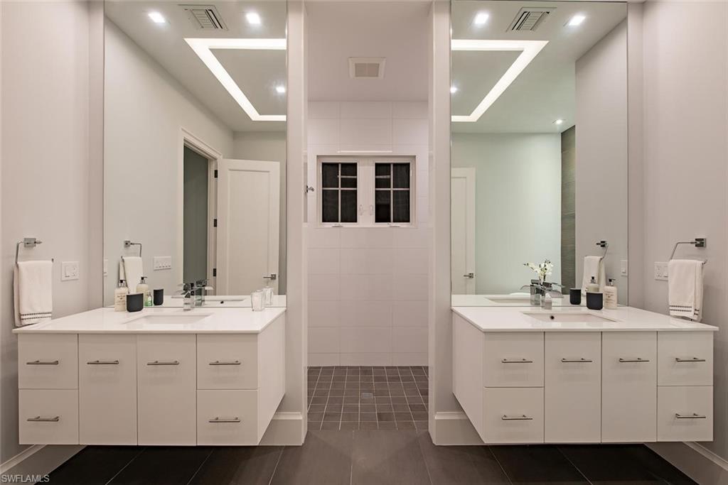 OLDE NAPLES - Residential