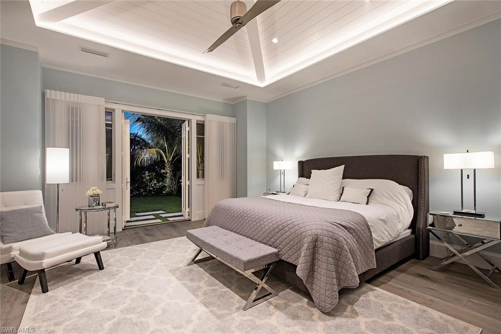 OLDE NAPLES - Residential