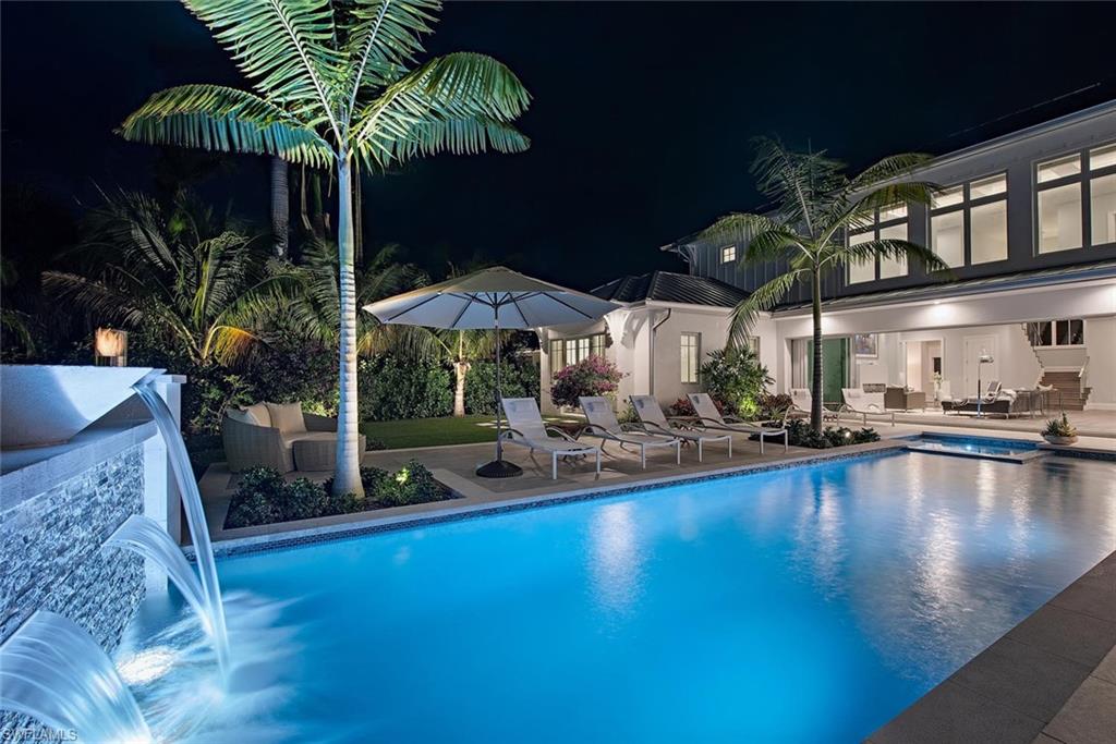 OLDE NAPLES - Residential