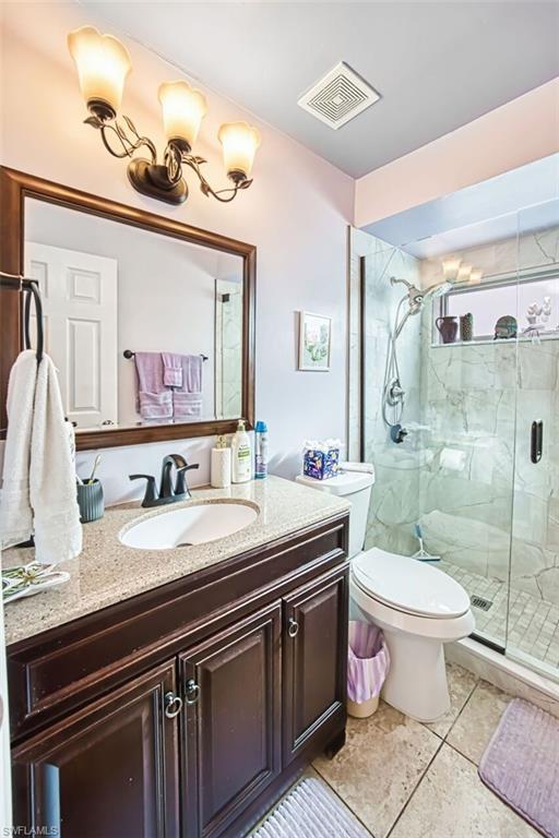 KELLY GREENS - Residential