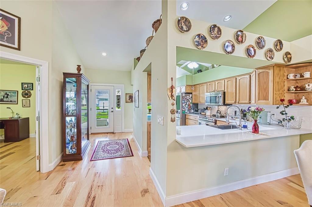 KELLY GREENS - Residential