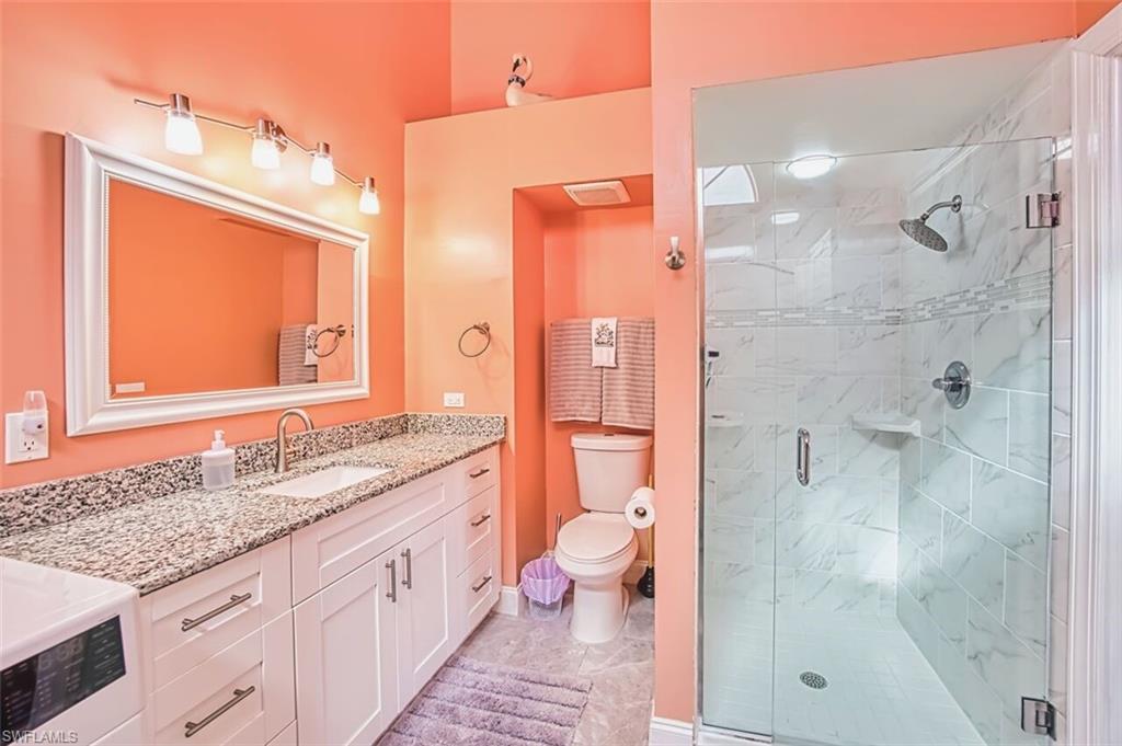 KELLY GREENS - Residential