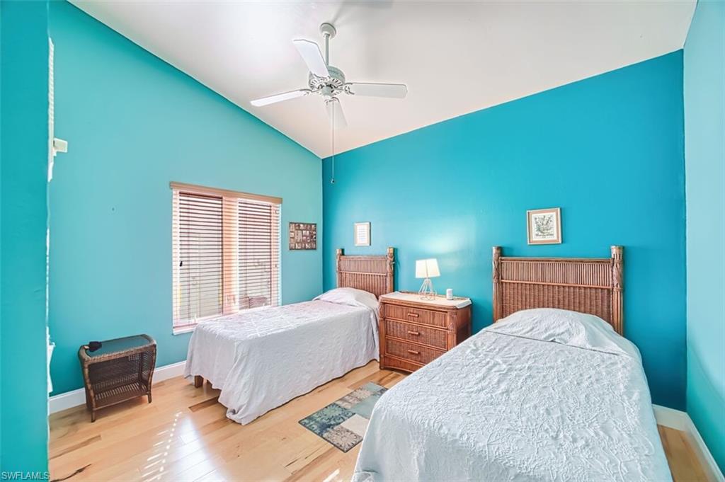 KELLY GREENS - Residential