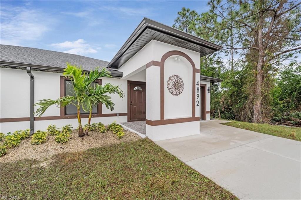 LEHIGH ACRES - Residential