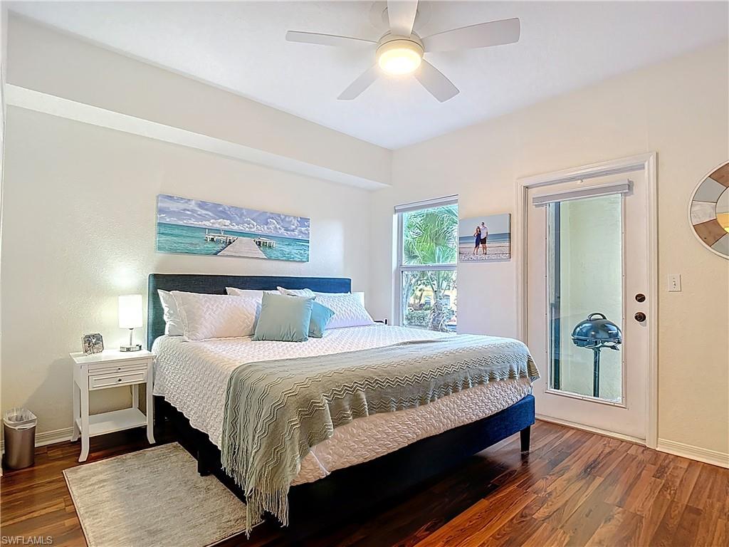 ROYAL GREENS - Residential