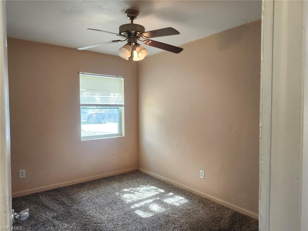 FORT MYERS SHORES - Residential