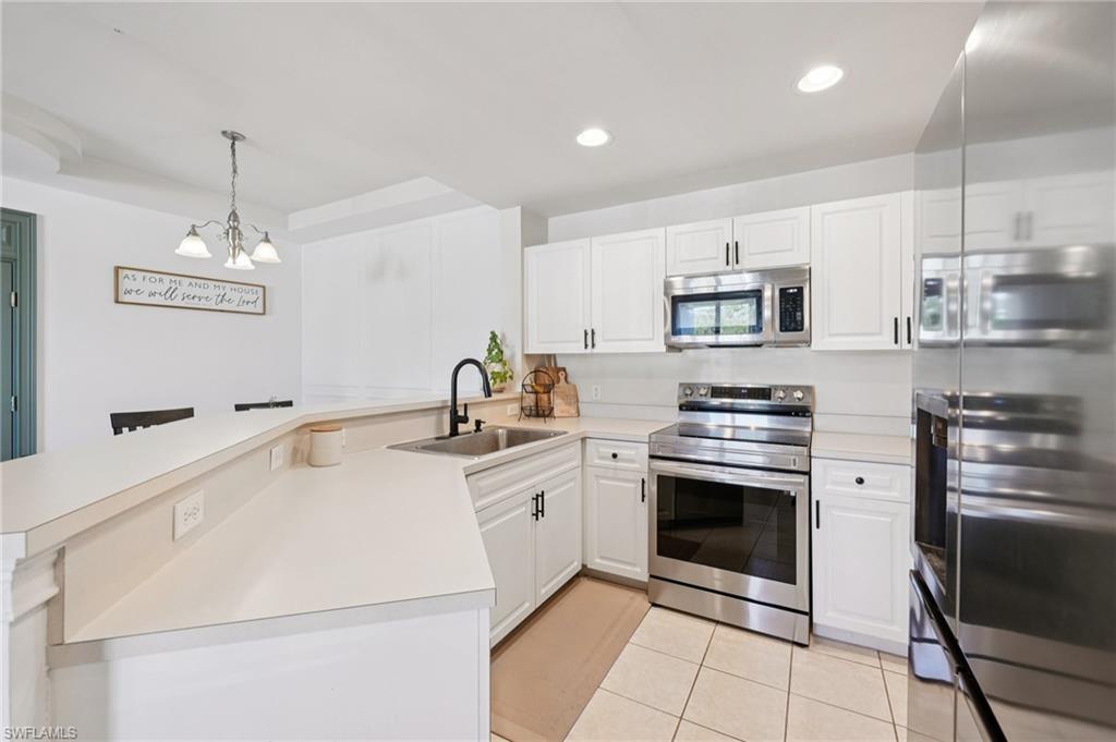 ISLES OF PORTO VISTA - Residential