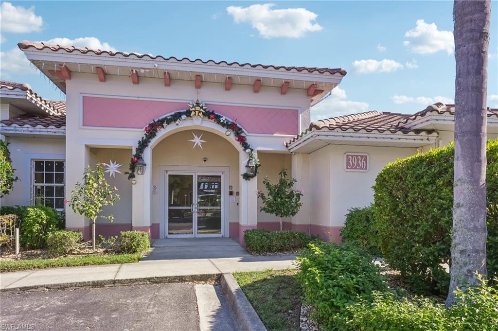 ISLES OF PORTO VISTA - Residential