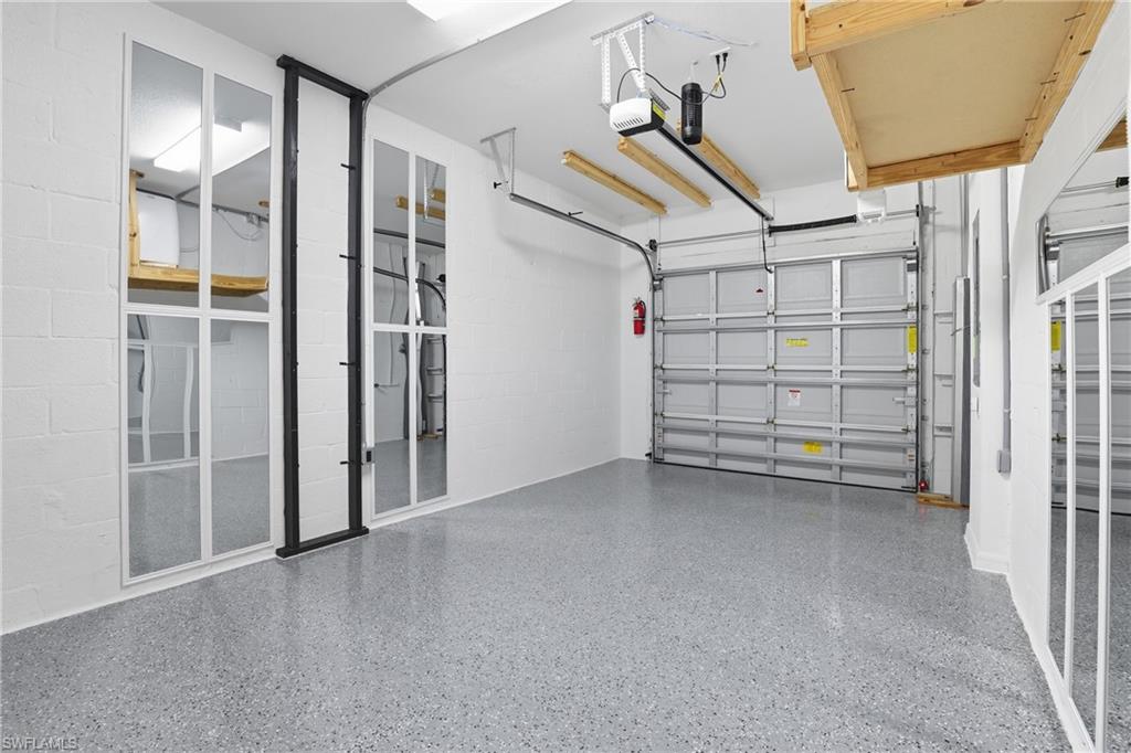 PORTICO - Residential