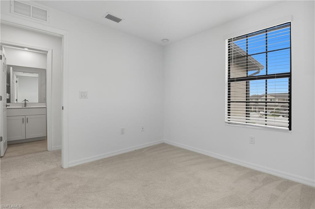 PORTICO - Residential