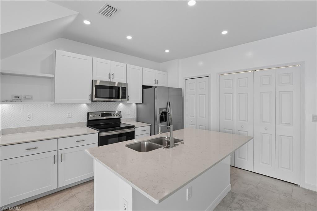 PORTICO - Residential