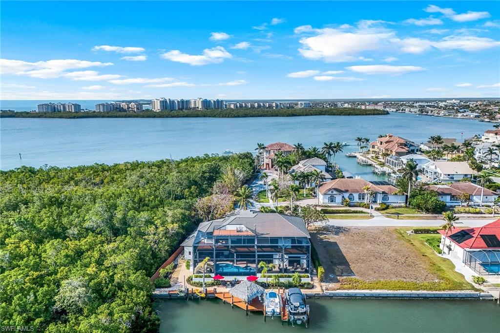 MARCO ISLAND - Residential