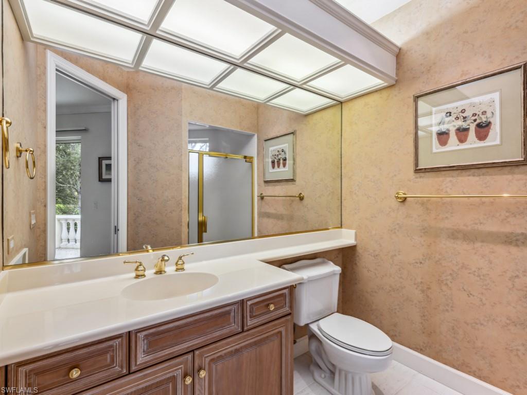 ROOKERY LAKE - Residential