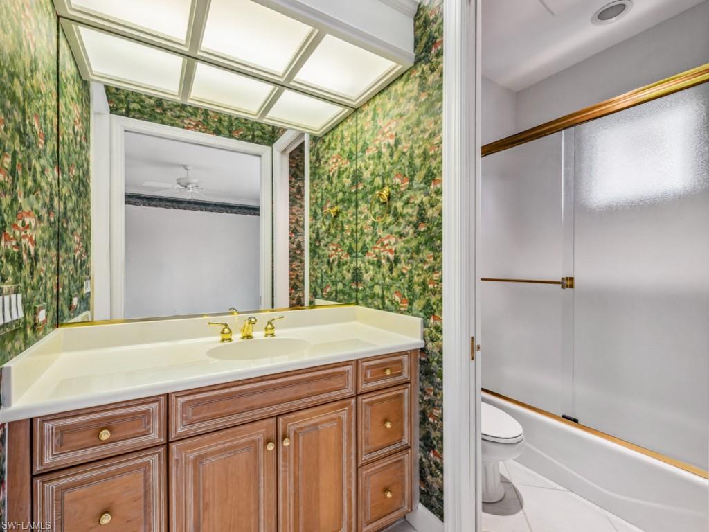 ROOKERY LAKE - Residential