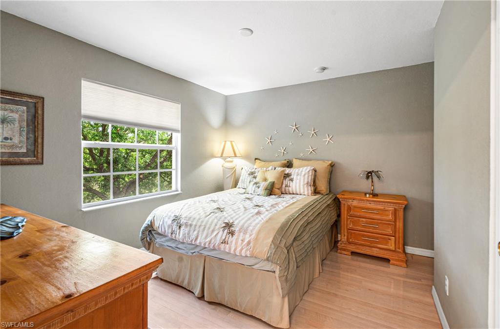 OLYMPIA POINTE - Residential