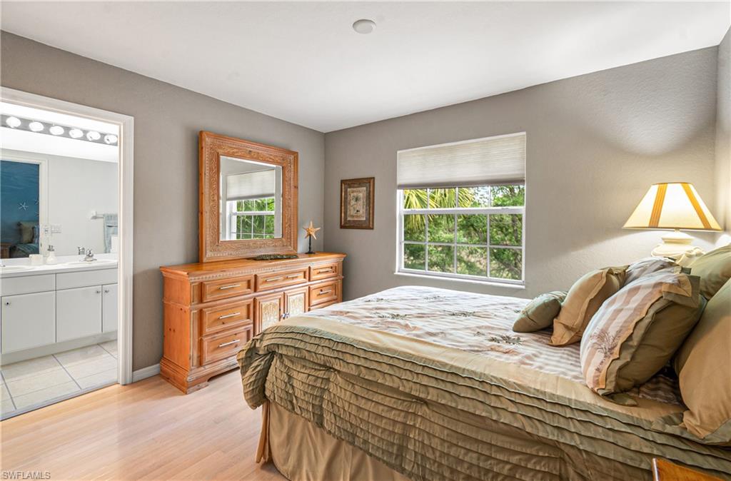 OLYMPIA POINTE - Residential