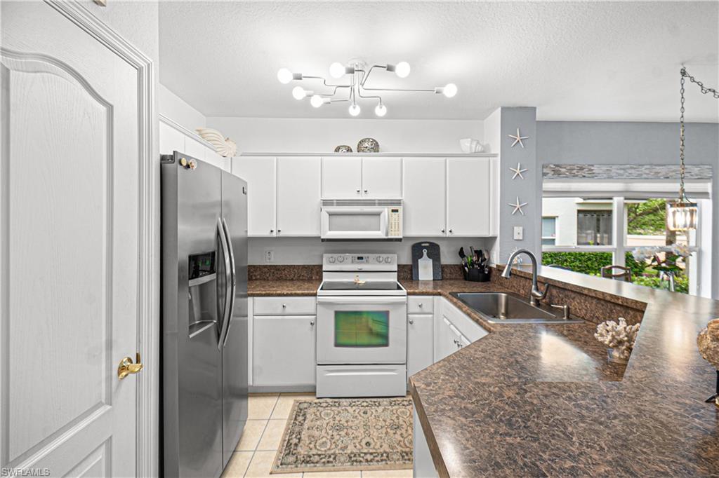 OLYMPIA POINTE - Residential