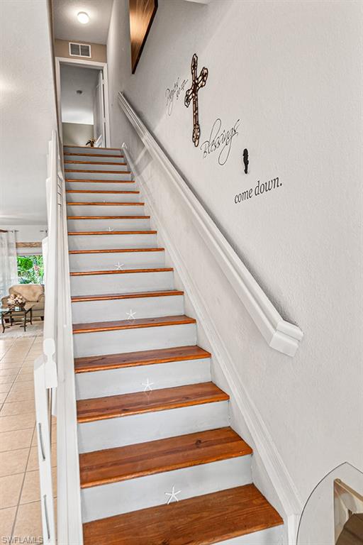 OLYMPIA POINTE - Residential