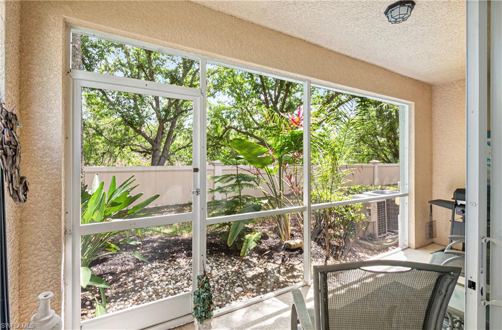 OLYMPIA POINTE - Residential