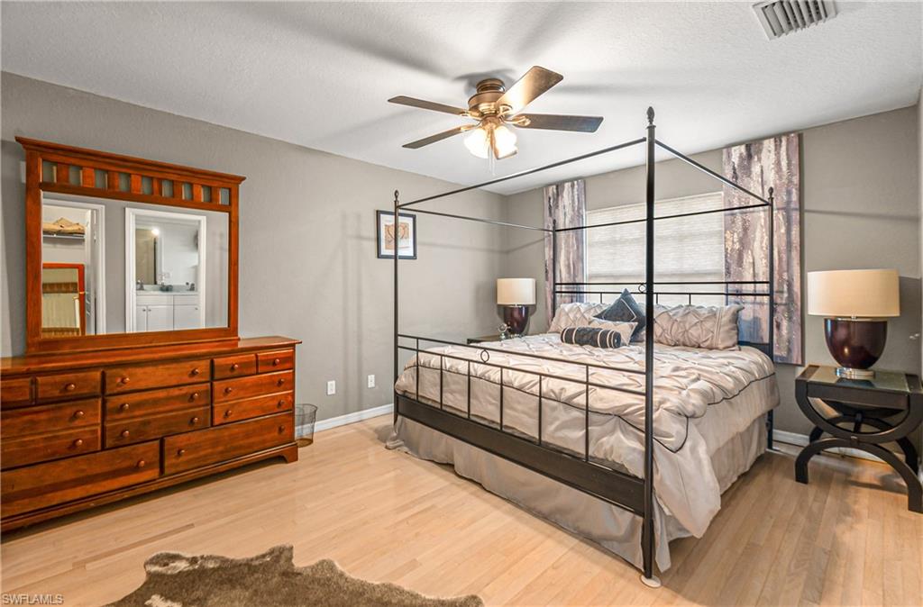 OLYMPIA POINTE - Residential