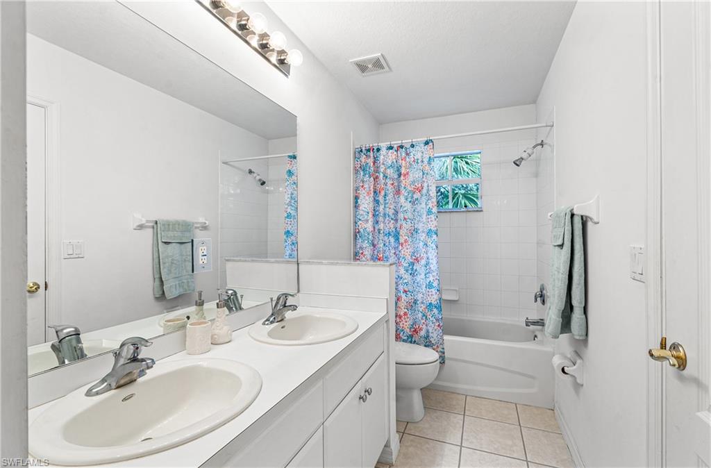 OLYMPIA POINTE - Residential