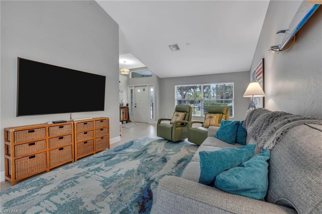 248 Channing CT