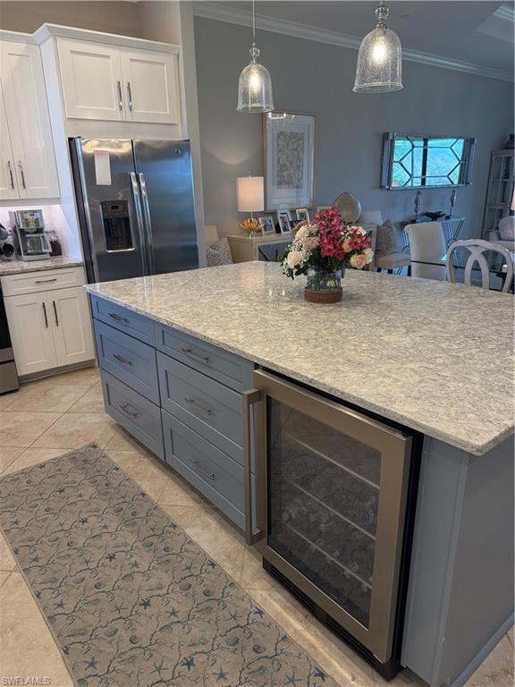 ESPLANADE - Residential Lease