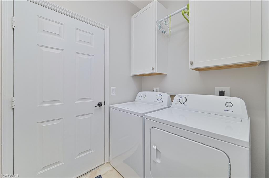 THE GROVE - Residential Lease