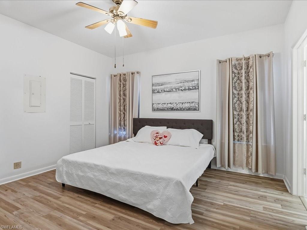 COURTYARD AT KINGS LAKE - Residential