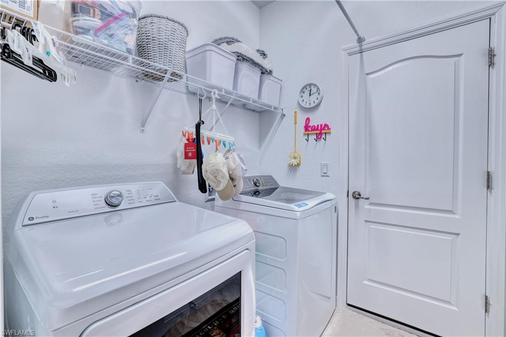 LAKE BABCOCK - Residential