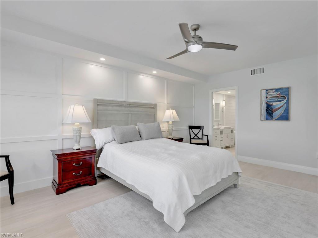 MARINA BAY CLUB OF NAPLES - Residential