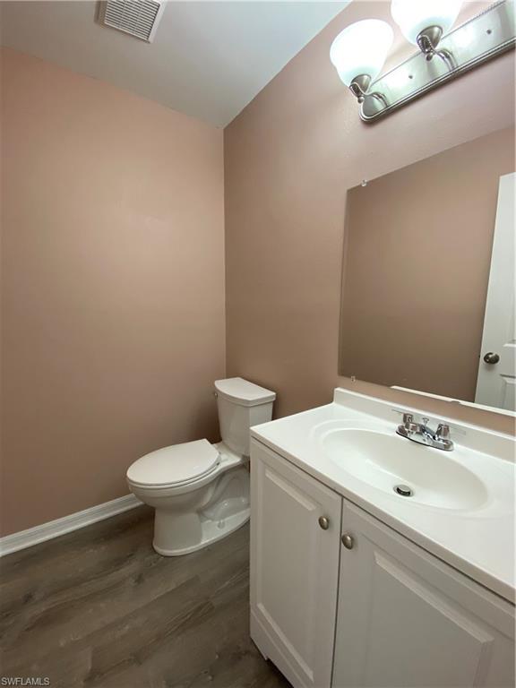 FOXMOOR LAKES - Residential