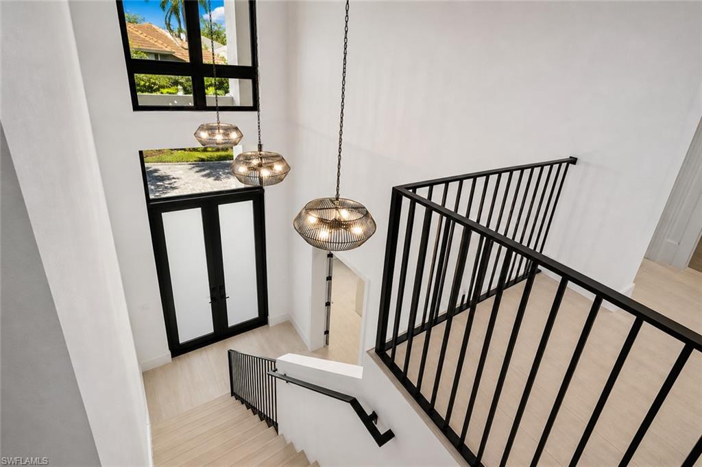SERRANO - Residential